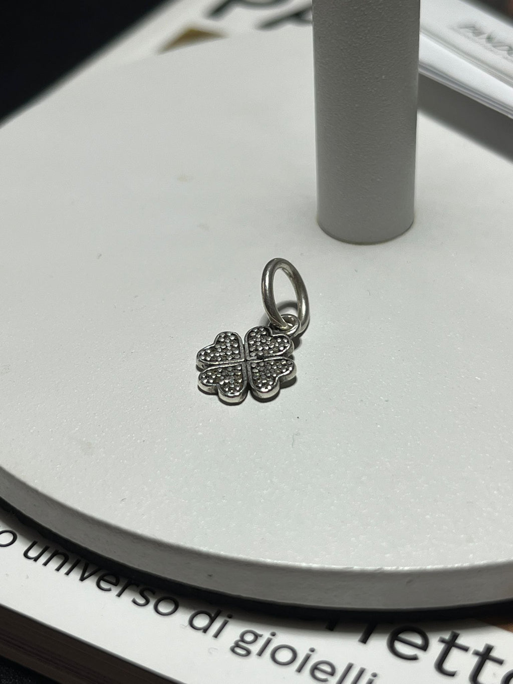 Charm Pendente Quadrifoglio in Argento