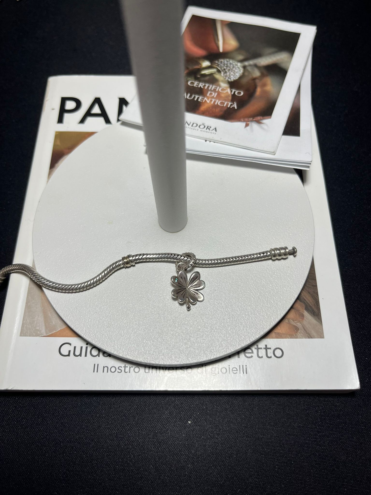 Charm Pendente Quadrifoglio con Perlina in Argento